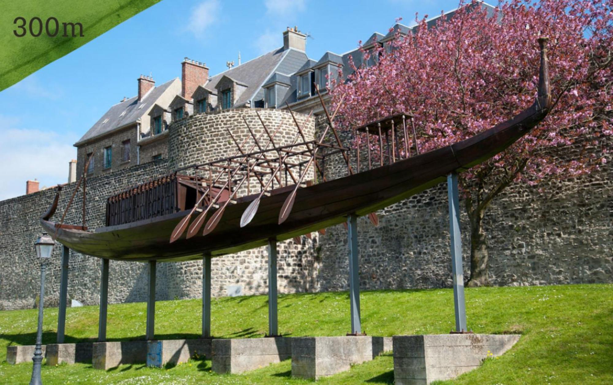 Le Charme Des Remparts Boulonnais Lägenhet Boulogne-sur-Mer Exteriör bild