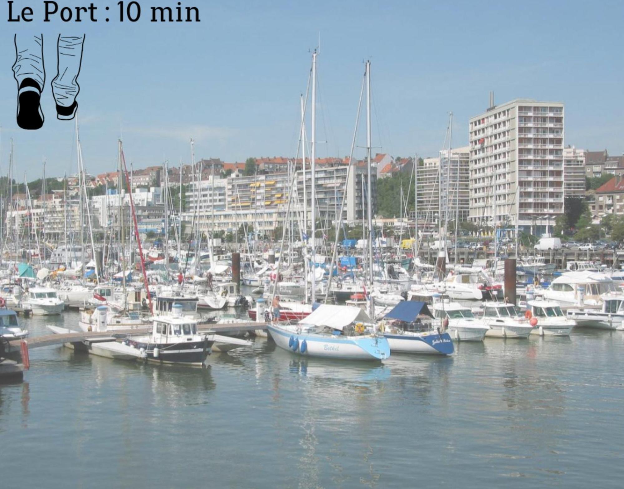 Le Charme Des Remparts Boulonnais Lägenhet Boulogne-sur-Mer Exteriör bild